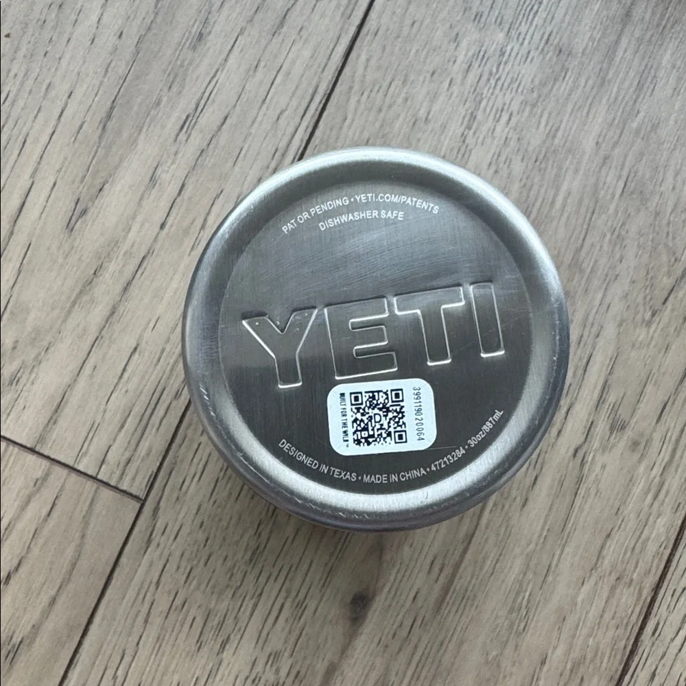 Yeti milwaukee bucks